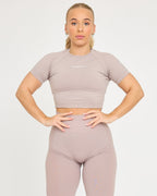 Evolve Nahtloses SS Crop Top